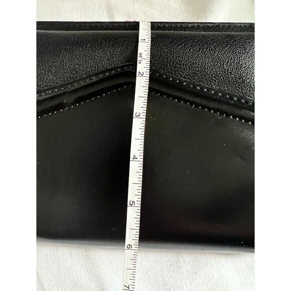 Aldo Black Crossbody bag with a gold chain purse strap - Picture 8 of 10